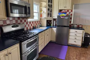 211 E Louis Pl E, Iselin, NJ 08830 - Photo 7