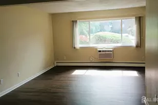 117 Cricket Ln, Woodbridge Township, NJ 07095 - Photo 3