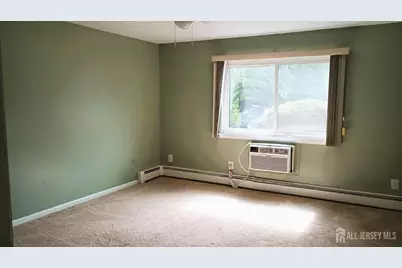 117 Cricket Lane, Woodbridge Township, NJ 07095 - Photo 11