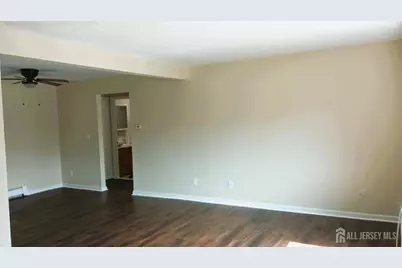 117 Cricket Lane, Woodbridge Township, NJ 07095 - Photo 9