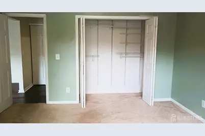 117 Cricket Lane, Woodbridge Township, NJ 07095 - Photo 13