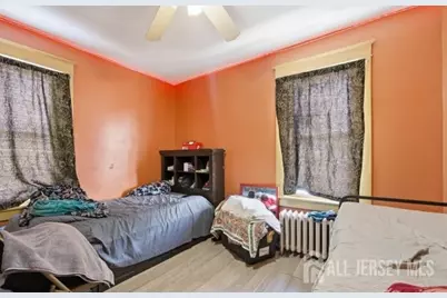 54 E Pennsylvania Avenue, Avenel, NJ 07001 - Photo 11
