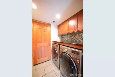 [Address not provided], Edison, NJ 08820 - Photo 11