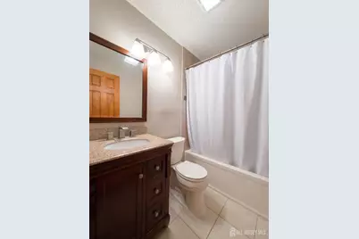 [Address not provided], Edison, NJ 08820 - Photo 17