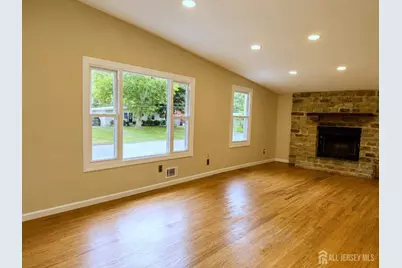 253 Parkview Terrace, Middletown, NJ 07738 - Photo 11