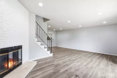 1 Lily Court, Edison, NJ 08820 - Photo 7