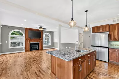 262 Prospect Avenue, Dunellen, NJ 08812 - Photo 9