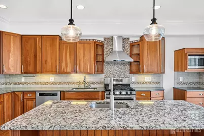 262 Prospect Avenue, Dunellen, NJ 08812 - Photo 7