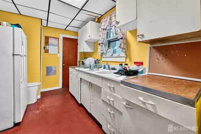 66 Charles Street, Metuchen, NJ 08840 - Photo 7
