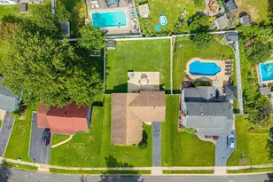 164 Idlebrook Ln, Aberdeen Township, NJ 07747 - Photo 1