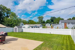 164 Idlebrook Ln, Aberdeen Township, NJ 07747 - Photo 11