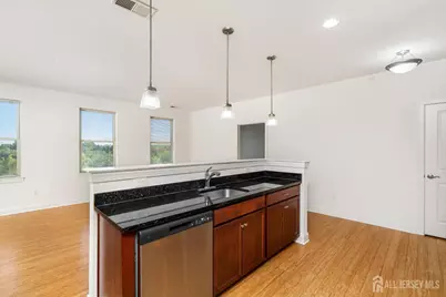 16 N Market Square, Plainsboro Township, NJ 08536 - Photo 15