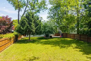 12 Pierrepont Ave, Middlesex, NJ 08846 - Photo 23