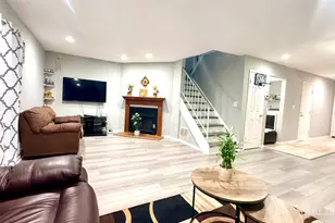 12 Palm Ct, Edison, NJ 08820 - Photo 15