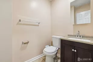 12 Palm Ct, Edison, NJ 08820 - Photo 13