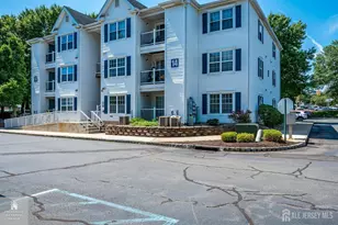 1413 Waterford Dr, Edison, NJ 08817 - Photo 25