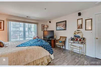 1413 Waterford Drive, Edison, NJ 08817 - Photo 17