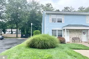 82 Cliffwood Ave, Aberdeen Township, NJ 07721 - Photo 1