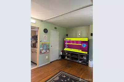 [Address not provided], Edison, NJ 08837 - Photo 5