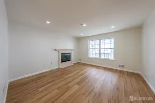 122 Prestwick Way, Edison, NJ 08820 - Photo 3
