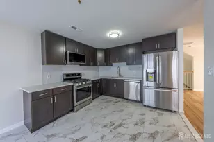 122 Prestwick Way, Edison, NJ 08820 - Photo 7
