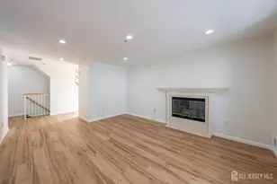 122 Prestwick Way, Edison, NJ 08820 - Photo 13