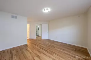 122 Prestwick Way, Edison, NJ 08820 - Photo 31