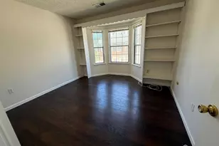 207 Darwin Ln, North Brunswick Township, NJ 08902 - Photo 11