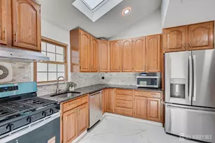 36 Aylin St, Metuchen, NJ 08840 - Photo 15