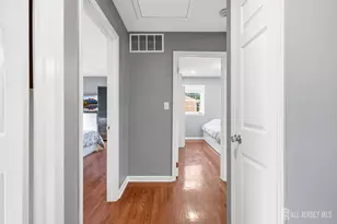 44 Lamar Ave, Edison, NJ 08820 - Photo 15