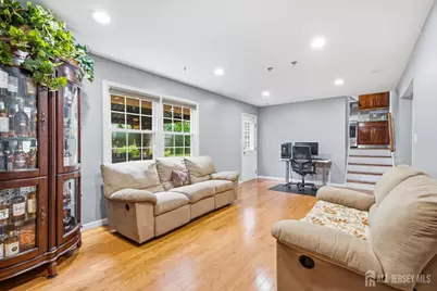 44 Lamar Avenue, Edison, NJ 08820 - Photo 7