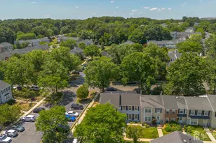 35 E Byrnes Ln E, Sayreville, NJ 08872 - Photo 21