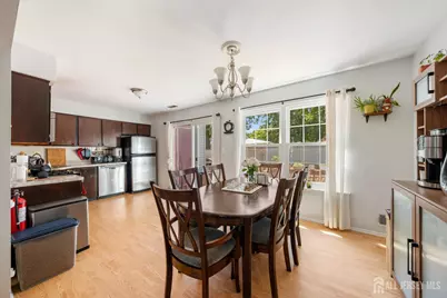 35 E Byrnes Lane E, Sayreville, NJ 08872 - Photo 13