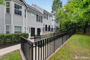 2606 Cypress Ln, East Brunswick Township, NJ 08816 - Photo 17