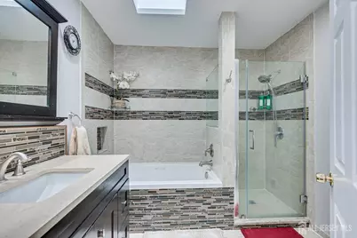 4506 Stonehedge Road, Edison, NJ 08820 - Photo 35