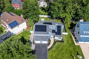 76 Revere Blvd, Edison, NJ 08820 - Photo 5