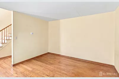 126 N Hill Road, Colonia, NJ 07067 - Photo 5