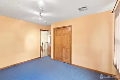 126 N Hill Road, Colonia, NJ 07067 - Photo 9