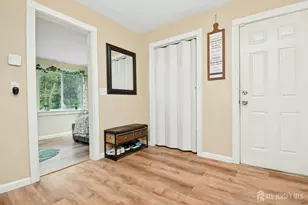 631 Concord Cir, Ewing Township, NJ 08618 - Photo 5
