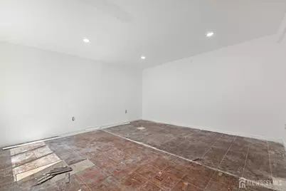 618 Wood Avenue, North Brunswick Township, NJ 08902 - Photo 25
