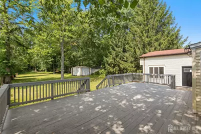 618 Wood Avenue, North Brunswick Township, NJ 08902 - Photo 17