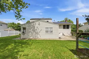 21 S Heathcote Ave S, Edison, NJ 08817 - Photo 41