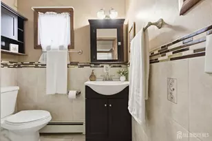 21 S Heathcote Ave S, Edison, NJ 08817 - Photo 15