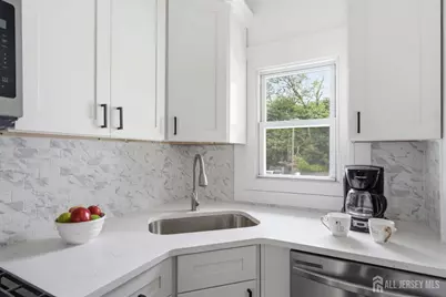 18 Fox Road, Edison, NJ 08817 - Photo 13