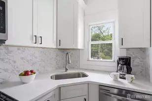 18 Fox Rd, Edison, NJ 08817 - Photo 13