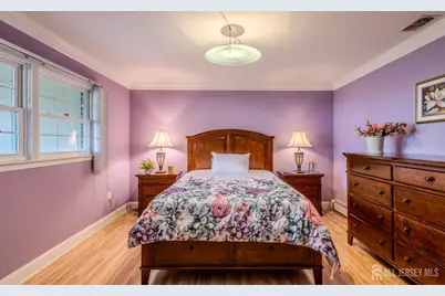 10 Devonshire Road, Sayreville, NJ 08859 - Photo 9
