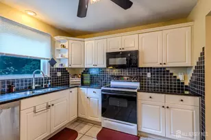 10 Devonshire Rd, Sayreville, NJ 08859 - Photo 17