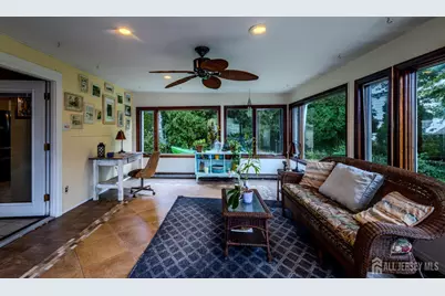 10 Devonshire Road, Sayreville, NJ 08859 - Photo 21