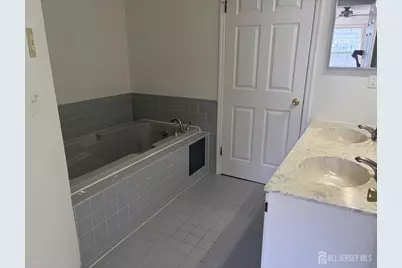14 Prestwick Way, Edison, NJ 08820 - Photo 17