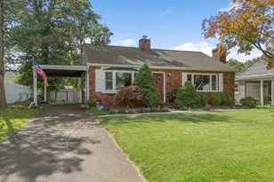 29 Lynn Ave, Middlesex, NJ 08846 - Photo 1